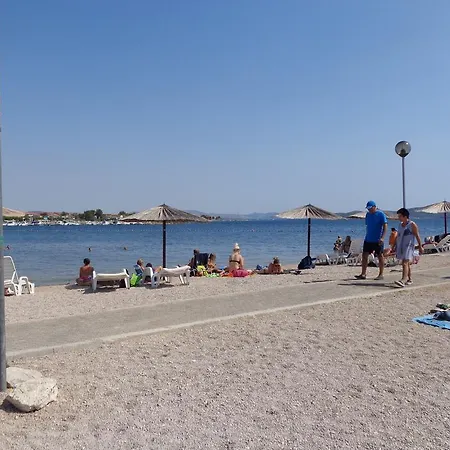 I & S Vodice